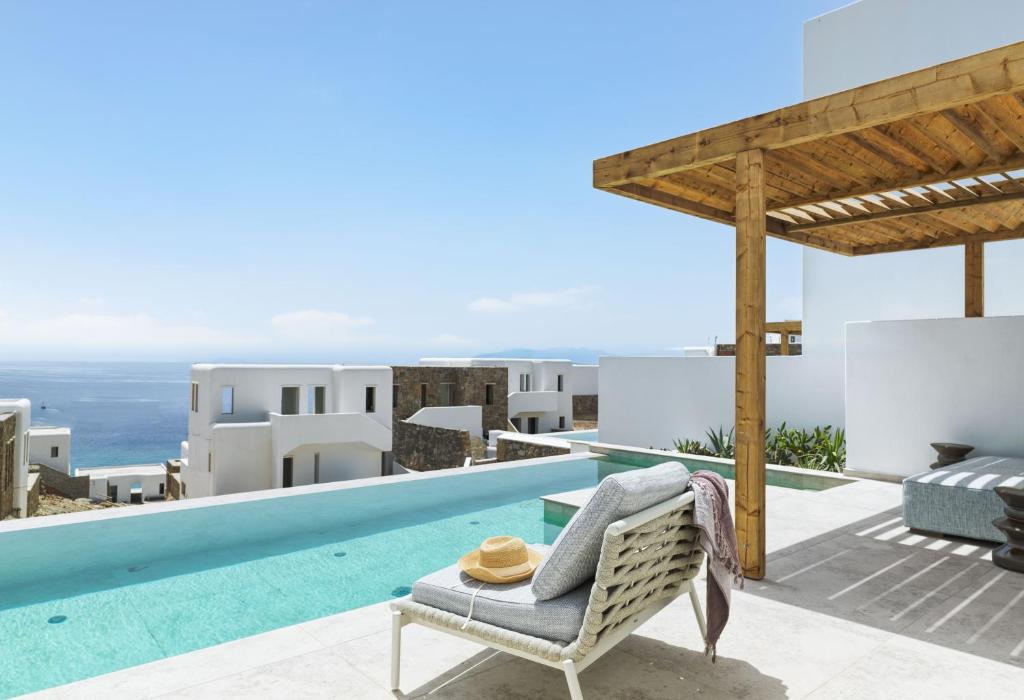 LYO II Boutique Suites Mykonos - Junior Suite with Private Pool & Extended Terrace